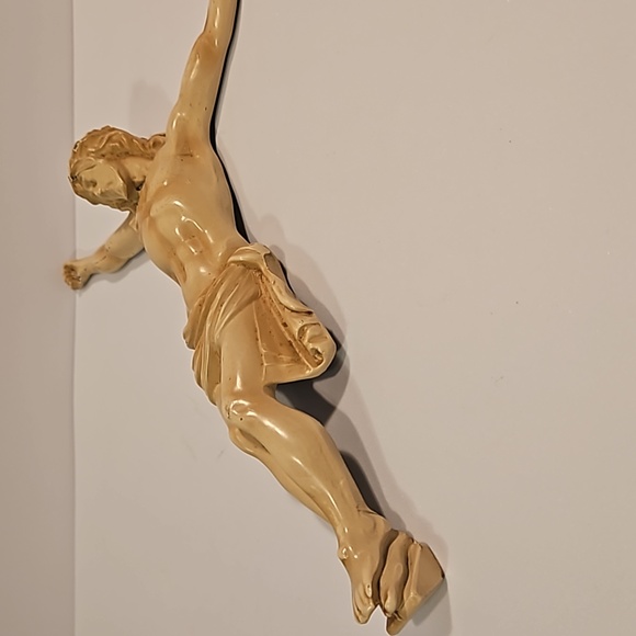 Vintage Cast Metal & Wood Crucifix Holy Spiritual Religious Cross - Picture 16 of 16